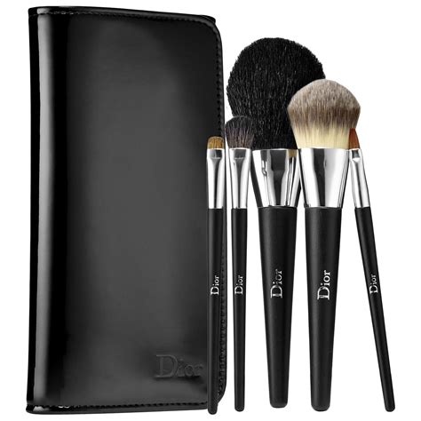 Dior makeup brushes